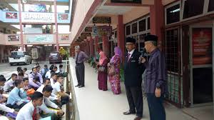 Sk sultan yahya petra(1) merupakan salah sebuah sekolah subsidi oleh kerajaan malaysia. Majlis Pertemuan Sebelum Spm Bermula Smk Sultan Yahya Petra 1 Yps Facebook