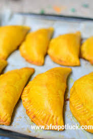 meat pie or jamaican beef patty