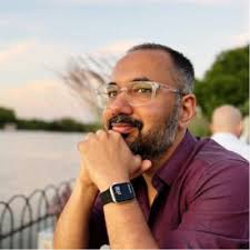 An update: I'm excited to share that I relocated to London last week. I  continue to work with five language services at the BBC World Service:  Turkish, Serbian, Persian, Chinese and Azeri.