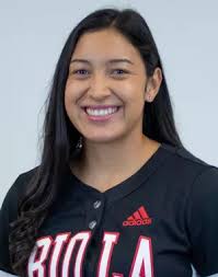 Ruth Munoz's Instagram, Twitter & Facebook