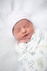 Monique Mcelveen's Instagram, Twitter & Facebook