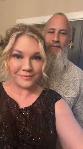 What are some H2O drinks and how to order them?