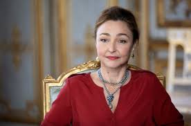 Aktorka od najmłodszych lat przejawiała zdolność ekspresji oraz talent komiczny. 3840x2539 Catherine Frot 4k Latest Full Hd Wallpaper My Fair Lady Fashion Lady