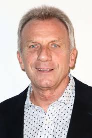 Justin Bieber seen in SF, confirms your fears that Super Bowl is the worst