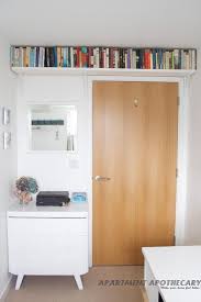 Cette étagère murale en bois a été imaginée par le célèbre architecte d'intérieur hervé langlais. Differentes Facons De Disposer Ses Etageres Murales Pellmell Creations