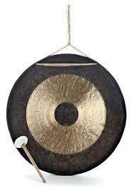 De tamtam is een op de gong lijkend metalen slaginstrument (idiofoon). Thomann Wuhan Tam Tam 130 Thomann Uk