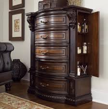Grand Estates Chest W 5 Drawers By Fairmont Designs At Royal Furniture Dresser Design Royal Furniture Dresser Drawers