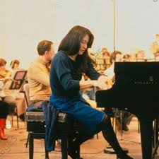I first saw ms argerich performing in saratoga with the philadefia orchestra. Martha Argerich Pretty Classical Musicians Pianist Classical Music