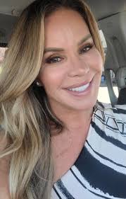 MURISKAS BEAUTY LOUNGE