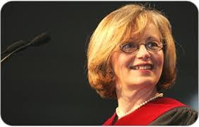 Harriet Lewis's Instagram, Twitter & Facebook