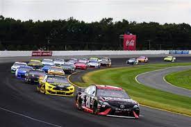 Kevin harvick, driver of the #29 pennzoil chevrolet, speaks with espn television personality jamie little prior to the start of the nascar sprint cup series 3m performance. Couch Potato Tuesday Pocono Brings A Radio Broadcast Action In Quick Bursts