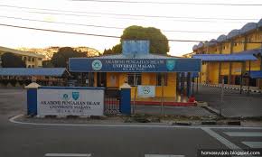 Apa perbezaan masuk matrikulasi, asasi ipta, tingkatan 6 dan diploma ipta. Malaysiakini Kampus Universiti Malaya Di Nilam Puri Terancam