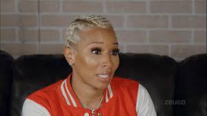 I know one of y'all know what happened what's the tea hun 👀