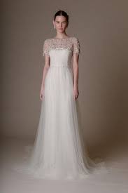 19 Brand New Wedding Dresses That Redefine Gorgeous Short Sleeve Wedding Dress Wedding Dresses Wedding Dress With Veil
