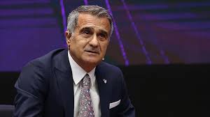 Türk milli futbol takımı'nın teknik direktörlüğünü yapmaktadır. A Milli Futbol Takimi Teknik Direktoru Senol Gunes Ten Evde Kalin Cagrisi