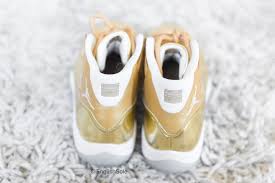 An artist by the name of matthew senna created this masterpiece by covering the air jordan 10 ovo in solid gold. Air Jordan 11 Ovo Gold Sample Sneaker Bar Detroit