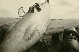 Me 262a 1a U3 White 33 Of Nagr6 Crashed And Found At Lechefeld The Me 262 A 1a U3 Was A Reconnaissance Ver Aircraft Design Messerschmitt Me 262 Luftwaffe
