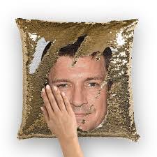 Margie Castle's Instagram, Twitter & Facebook