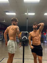 Bhizzi😈🔞 on X: Showtime😈@FreakyFitKing t.cot94iI1Md3V  X