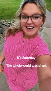 Katelyn Sheldon's Instagram, Twitter & Facebook