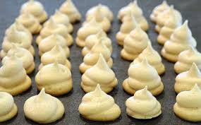 Meringues Recipe Paleo Cookies Paleo Recipes Dessert Meringue Cookie Recipe