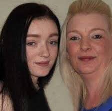 Mother blames "incompetent" doctors