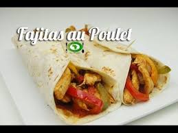 Recette Facile Wraps Au Poulet Croustillant Maison Youtube Recettes De Cuisine Recette Fajitas Recette Facile