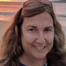 Barbara Hewitt's Instagram, Twitter & Facebook