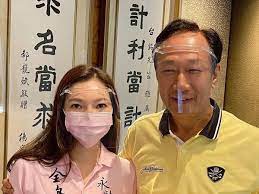 2020年12月16日， bnt就宣布 要與復星合作供給一億劑bnt疫苗給中國，隔天新聞就有報導，復星將「 進口 」一億劑bnt疫苗至中國。 P3fnl8kaopmaam