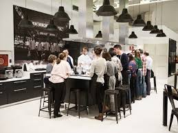 La pizza es el plato más representativo, en cuanto a fama, de la cocina italiana en el mundo. Cursos De Cocina En Kitchen Club Madrid Voy A Ser Cocinero