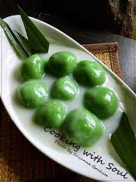 Kuih koci, badak berendam, kuih sopang kuih tradisional yang menggunakan bahan asas yang sama tapi rupa dan cara penyediaan berbeza. Resepi Kuih Badak Berendam Kuah Santan Lemak Manis Saji My
