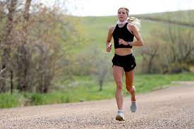 To move swiftly on foot so that both or all feet are not on the. 10 Tips On How To Run Safely With Covid 19 Coronavirus Spreading
