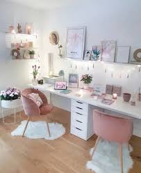 Pin By Nayla Sain On Home Decor In 2020 Office Desk Decor Home Decor Girls Room Decor