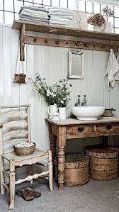 60 Fantastic Farmhouse Bathroom Vanity Decor Ideas And Remodel Small Bathroom Decor Rustic Bathrooms Shabby Chic Bathroom