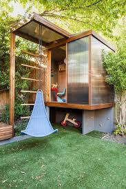 Amenagement D Une Maison Typique De Londres Par Studio 30 Architects Journal Du Design Amenager Petit Jardin Cabane Exterieur Enfant Jardin Pour Enfants