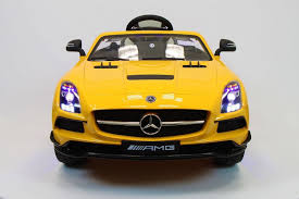 Mercedes Benz Sls Ride On Toy Car With Parental Remote Mp4 Yellow Walmart Com Walmart Com