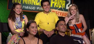 Frida 2016 più informazioni e immagini su: No Manches Frida 2 Teenage Cast Addresses The Hardship Of Film At The Beach English Spanish Lrm