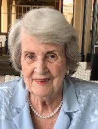 Lisa Dashiell's Instagram, Twitter & Facebook