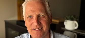 Daniel (35) får toppjobb i Oslo, men blir boende i Bodø: