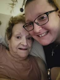 Evelyn Holt Obituary