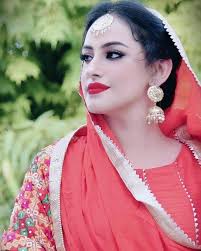 Naa Kade Maan Kita ..😕 Te Na Kisi Nu Krn Dayi De ..😯 Na Kade Kisi De Sir  Chadde Ha ..🤔 Te Na Kisi Nu Sir Chadan Dayi De ..🤕 Makeover by @