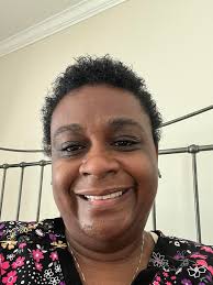 i hve alweays wanted to me more family members but never had the chance. I  am from Mississippi, I have family that I know of in Chicago and Canton,  Mississippi. My grandmother's