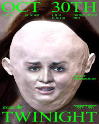 Tomorrow at @cabaret_voldenuit Screening at 8:30pm Music 11 to 3am  Photobooth by @nicoshootspeople @alvaillancourt 250$ cash prize for best  costume Vjing + live music @asha.tm @runydoo @nimbustwokay @massabbruzzo  @drynkn_gyraf @lilbbdill @raefizm ...