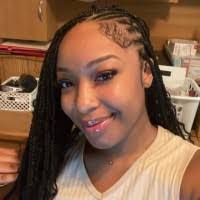 Kalyn Davis's Instagram, Twitter & Facebook