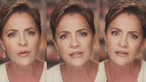 Kari Bash's Instagram, Twitter & Facebook