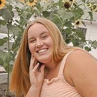 Blue Bison Needs a Haircut (The Bison Family Series) by Scott Rothman