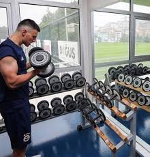 Eljif elmas, genç yaşına rağmen 11. Eljif Elmas In Inanilmaz Degisimi Sayfa 1 Fenerbahce 05 Nisan 2021 Pazartesi