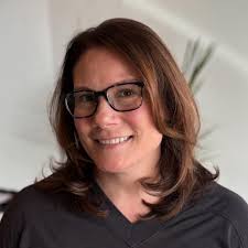 𝐄𝐯𝐞 𝐄𝐥𝐢𝐳𝐚𝐛𝐞𝐭𝐡 𝐀𝐫𝐚𝐧𝐚 (@eve.arana.beauty) • Instagram photos  and videos