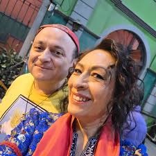 1. DISEÑANDO TU AMOR Fue una telenovela producida por Pedro Ortiz de Pinedo  y estrenada en 2021. Protagonizada por Gala Montes y Juan Diego  Covarrubias, con las actuaciones de Ale Muller, Chris