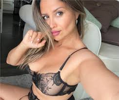 Ive made $20K talking to married men online